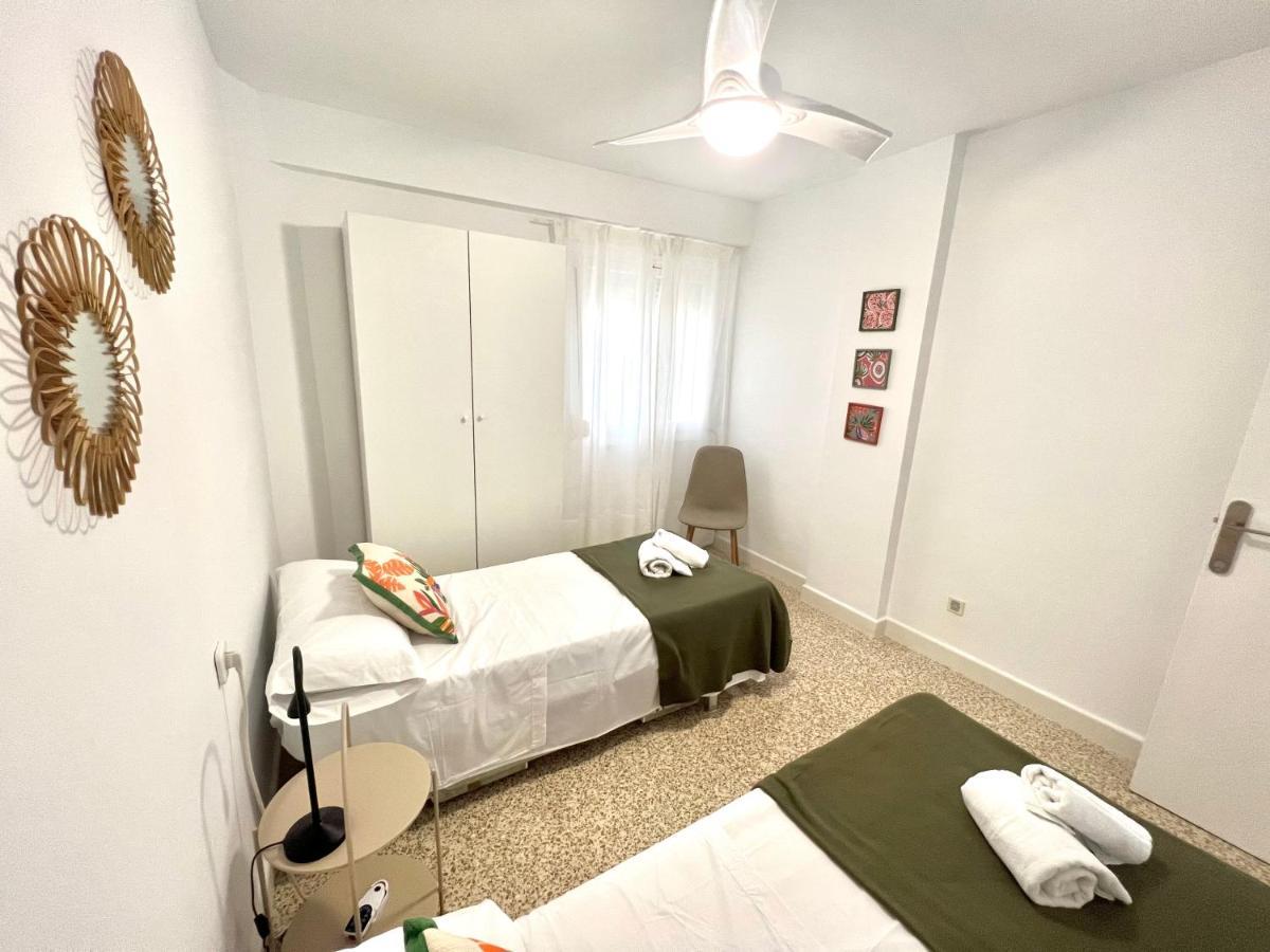 Cozy And Quiet, Pax7 Los Boliches, 3D, 2B, Pool And Close To The Beach Fuengirola Bagian luar foto