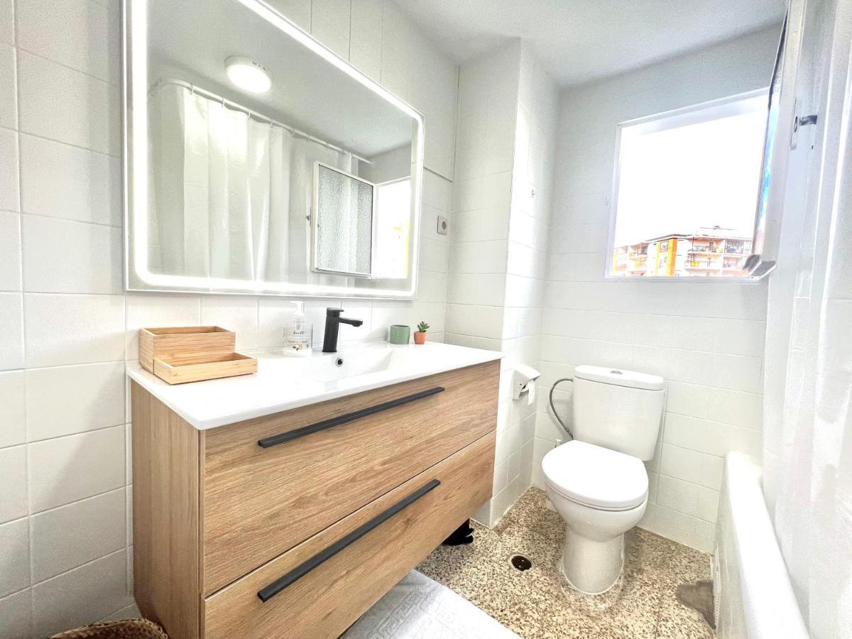 Cozy And Quiet, Pax7 Los Boliches, 3D, 2B, Pool And Close To The Beach Fuengirola Bagian luar foto